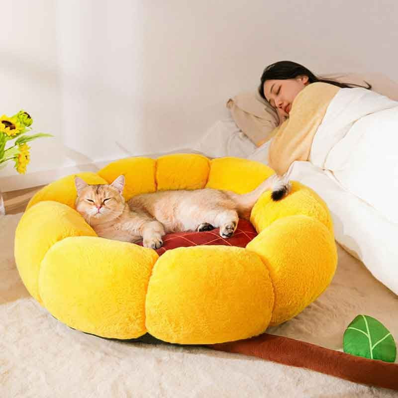 Dog Cat Bed - Sunflower