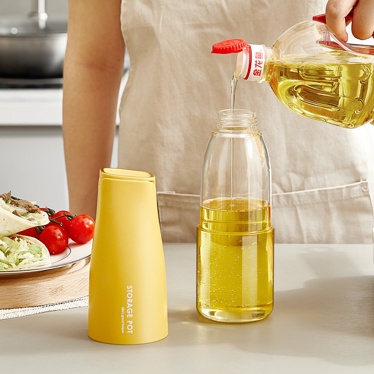 Oil Bottle 500ml Glass Oil Dispenser, Oil and Vinegar Dispenser with Silica Gel Pourers - Yellow