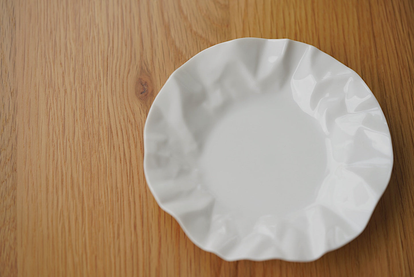 【Made in Japan】Ceramic Japan New Crinkle Cup & Saucer | Makoto Komatsu