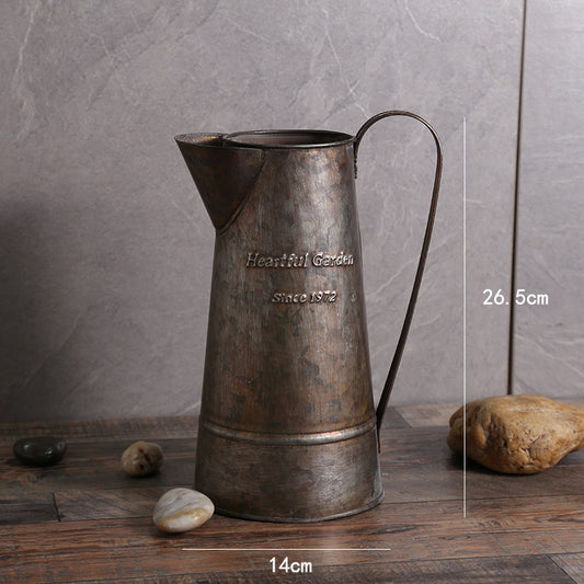 Retro Old Metal Teapot Flower Bucket