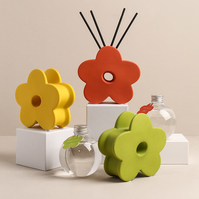 Morandi Flower Shape Aroma Diffuser with 230ml ESSENTIAL OIL