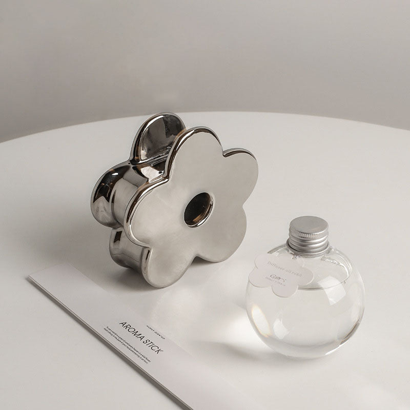 Morandi Flower Shape Aroma Diffuser with 230ml ESSENTIAL OIL