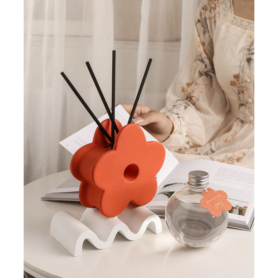 Morandi Flower Shape Aroma Diffuser with 230ml ESSENTIAL OIL