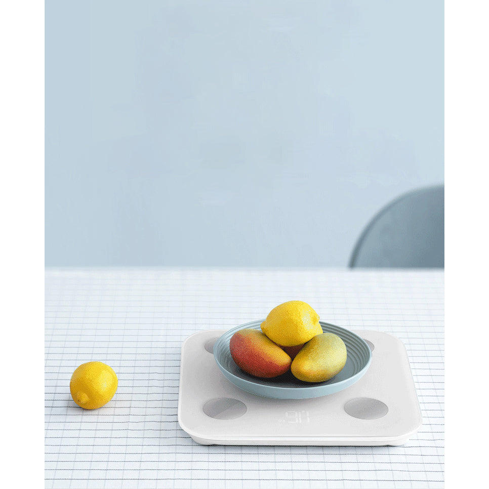 Smart Scale Body Composition Scale High accurate sensor for 13 vital body statistics