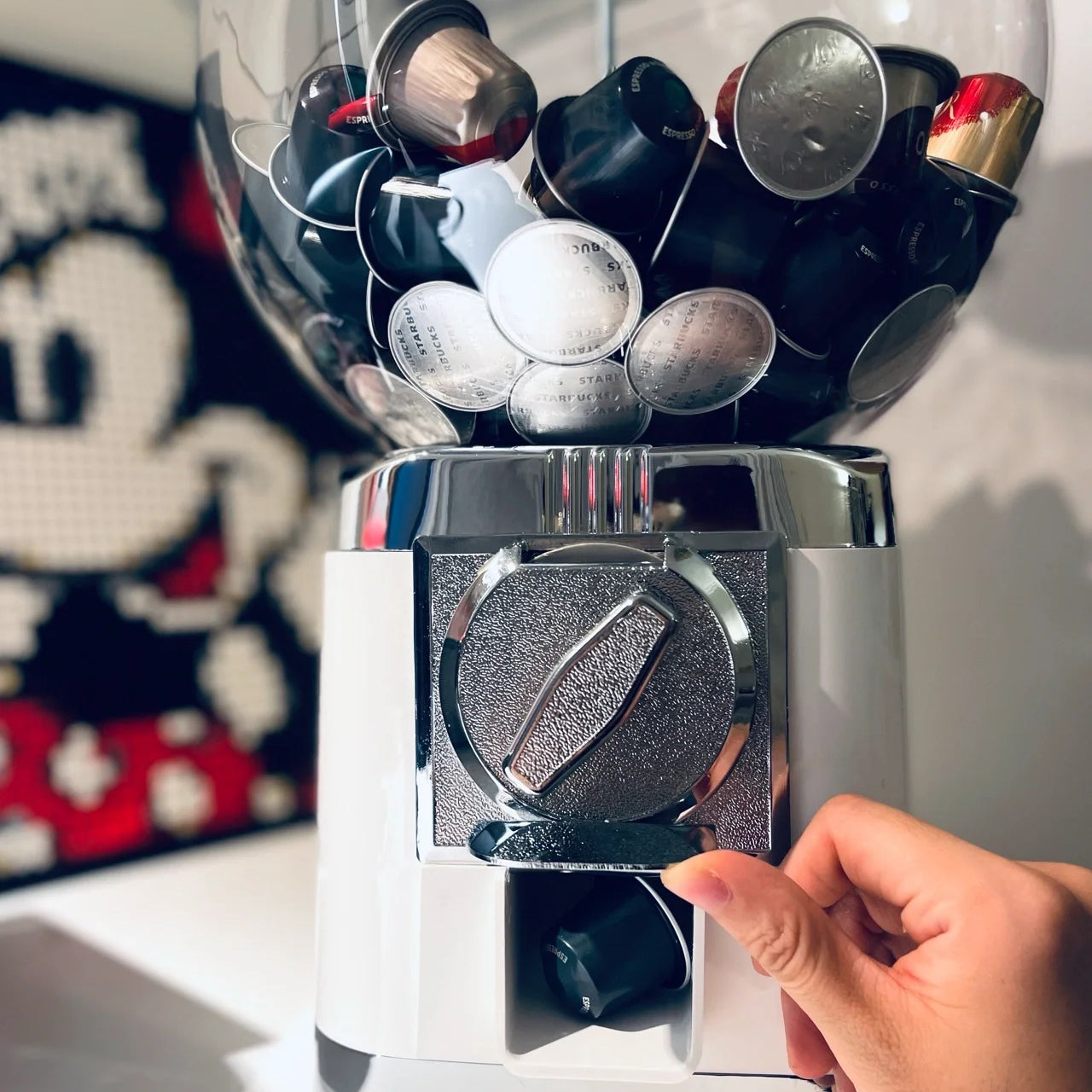 Gacha machine coffee capsule storage - White