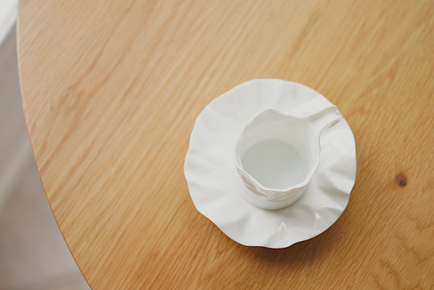 【Made in Japan】Ceramic Japan New Crinkle Cup & Saucer | Makoto Komatsu