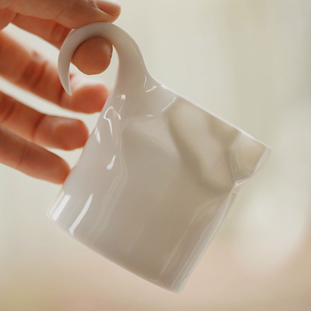 【Made in Japan】Ceramic Japan New Crinkle Cup & Saucer | Makoto Komatsu